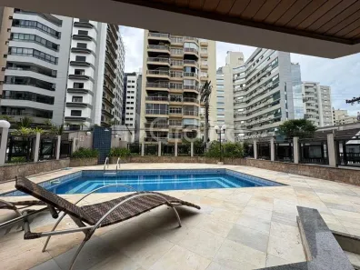 Apartamento com 3 Quartos à venda, 220m² no Centro, Florianópolis