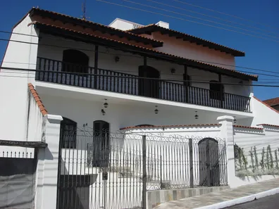 Sobrado com 5 Quartos à venda, 400m² no Bosque da Princesa, Pindamonhangaba