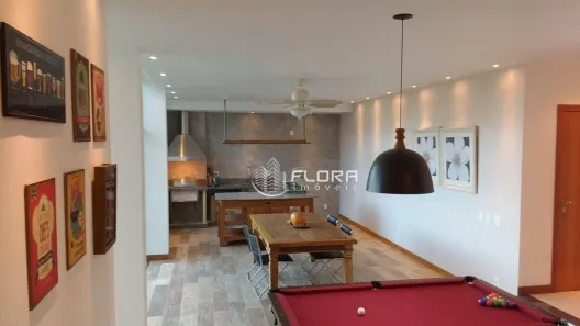 Casa de Condomínio com 3 Quartos à venda, 450m² no São Francisco, Niterói