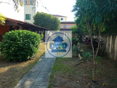 Casa com 2 Quartos à venda, 220m² no Vila Valqueire, Rio de Janeiro