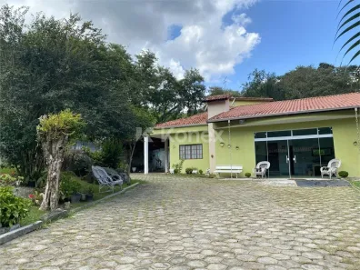 Casa com 3 Quartos à venda, 300m² no Chácara Arantes, Mairiporã