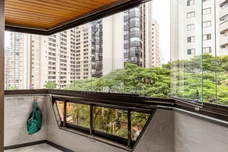 Apartamento com 3 Quartos à venda, 147m² no Vila Uberabinha, São Paulo