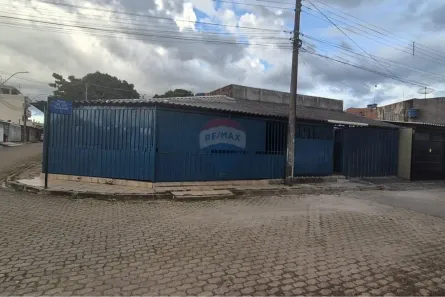 Casa com 5 Quartos à venda, 223m² no Samambaia Norte, Brasília