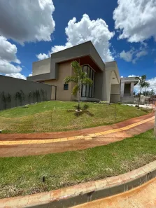 Casa com 3 Quartos à venda, 264m² no Residencial Villagio Toscana, Goiânia