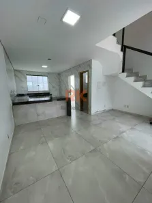Casa com 3 Quartos à venda, 120m² no Cândida Ferreira, Contagem