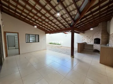 Casa com 3 Quartos à venda, 250m² no Parque do Mirante, Uberaba
