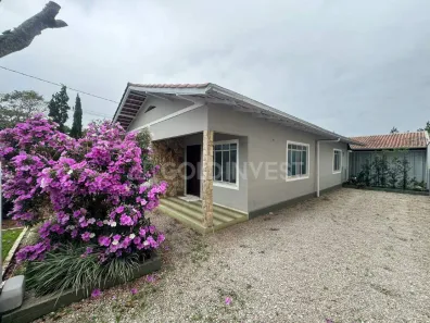 Casa com 3 Quartos para alugar, 112m² no Limoeiro, Brusque