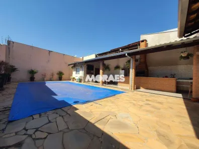 Casa com 3 Quartos à venda, 250m² no Vila São João da Boa Vista, Bauru