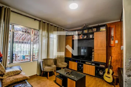 Casa com 3 Quartos à venda, 200m² no Vila Linda, Santo André