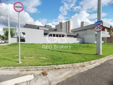 Lote/Terreno à venda, 245m² no Jardim Jacinto, Jacareí