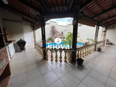 Casa com 3 Quartos à venda, 169m² no Jardim América, Uberaba