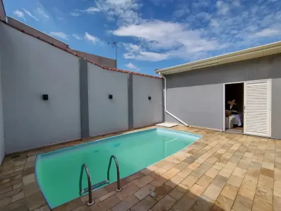 Casa com 3 Quartos à venda, 250m² no Recanto dos Coqueirais, Taubaté