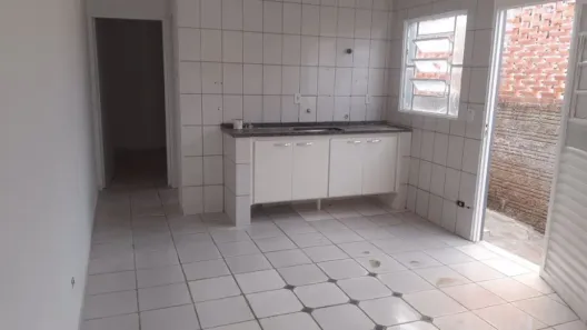 Casa com 1 Quarto para alugar, 85m² no Loteamento Kobayat Líbano, Piracicaba