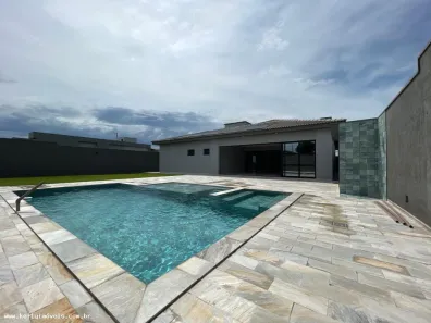 Casa de Condomínio com 4 Quartos à venda, 336m² no , Álvares Machado