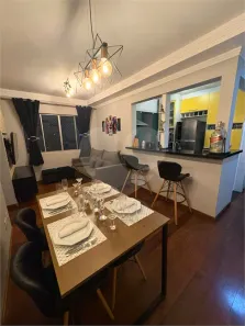 Apartamento com 2 Quartos à venda, 52m² no Parque Maria Domitila, São Paulo