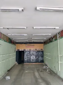 Ponto Comercial para alugar, 50m² no Centro, Duque de Caxias