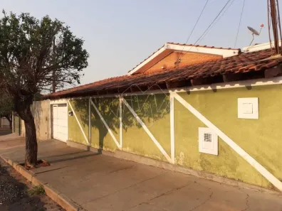 Casa com 3 Quartos à venda, 152m² no Jardim América (Vila Xavier), Araraquara
