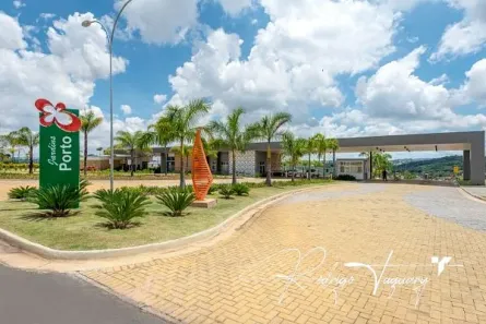Lote/Terreno à venda, 546m² no Jardins Porto, Senador Canedo