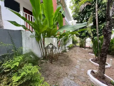 Casa com 4 Quartos à venda, 440m² no Santa Rosa, Niterói