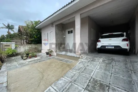 Casa com 3 Quartos para alugar, 68m² no Vila Parque Brasília, Cachoeirinha