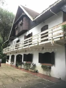 Casa de Condomínio com 4 Quartos à venda, 924m² no , Campos do Jordão