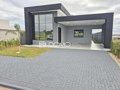 Casa com 2 Quartos à venda, 160m² no Santa Cruz, Cascavel