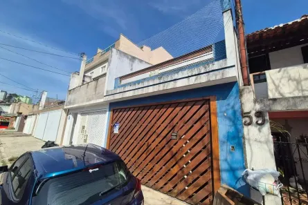 Sobrado com 4 Quartos à venda, 250m² no Vila Scarpelli, Santo André