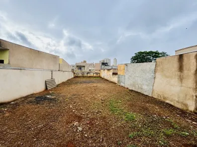 Lote/Terreno à venda, 315m² no Jardim Irajá, Ribeirão Preto