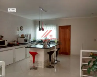 Sobrado com 3 Quartos à venda, 168m² no Parque São Vicente, Mauá