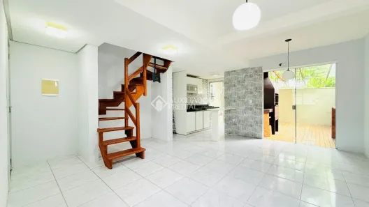 Casa de Condomínio com 3 Quartos à venda, 69m² no Ipanema, Porto Alegre
