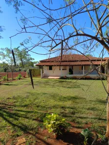 Fazenda/Sítio com 3 Quartos à venda, 1824m² no , Pereiras