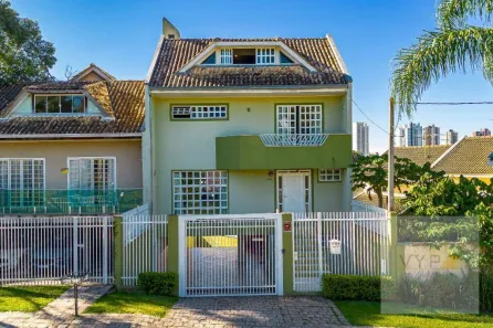 Sobrado com 3 Quartos à venda, 272m² no Mossunguê, Curitiba