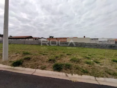 Lote/Terreno à venda, 142m² no Parque dos Timburis, São Carlos