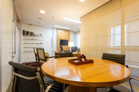 Ponto Comercial para alugar, 51m² no Indianópolis, São Paulo