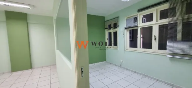 Sala Comercial à venda, 23m² no Centro, Florianópolis