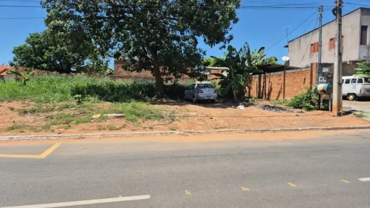 Lote/Terreno à venda, 371m² no Parque Itatiaia, Aparecida de Goiânia