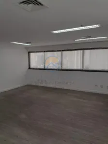 Sala Comercial para alugar, 90m² no Vila Olímpia, São Paulo