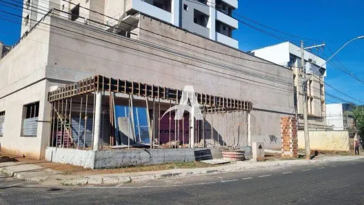 Ponto Comercial para alugar, 74m² no Saraiva, Uberlândia