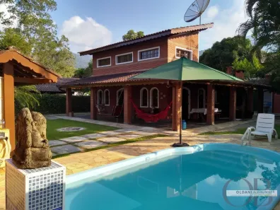 Sobrado com 4 Quartos à venda, 171m² no Itamambuca, Ubatuba
