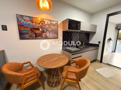 Casa com 1 Quarto para alugar, 45m² no Minas Gerais, Uberlândia