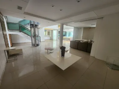Sobrado com 4 Quartos à venda, 490m² no Coaçu, Eusébio
