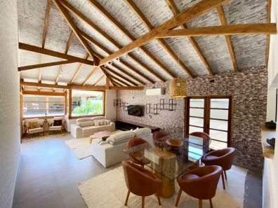 Casa de Condomínio com 4 Quartos à venda, 320m² no Jardim Acapulco, Guarujá
