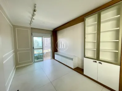 Apartamento com 2 Quartos à venda, 74m² no Centro, Florianópolis