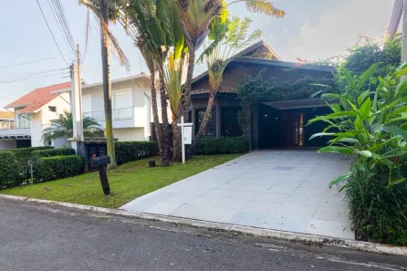 Casa de Condomínio com 3 Quartos à venda, 200m² no Alphaville, Santana de Parnaíba
