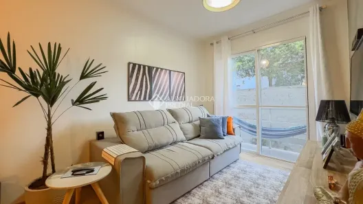 Apartamento com 3 Quartos à venda, 77m² no Passo da Areia, Porto Alegre