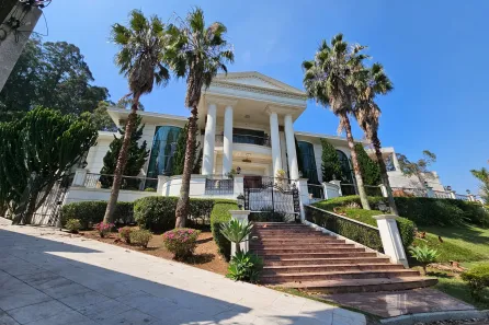 Casa de Condomínio com 7 Quartos à venda, 3300m² no Tamboré, Barueri
