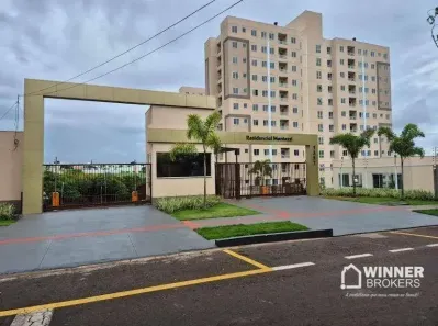 Apartamento com 2 Quartos para alugar, 55m² no Zona 07, Maringá