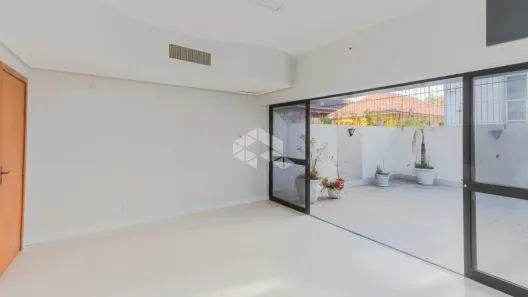 Sala Comercial à venda, 109m² no Petrópolis, Porto Alegre
