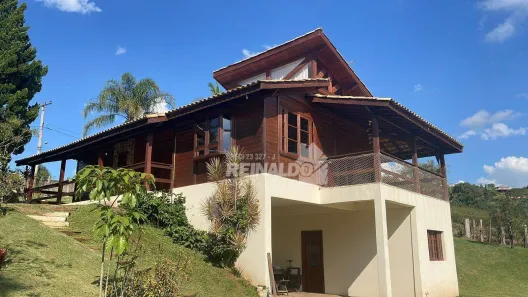 Fazenda/Sítio com 3 Quartos à venda, 200m² no Bairro dos Pintos, Itatiba