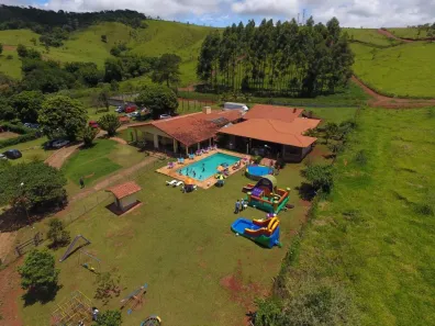 Fazenda/Sítio com 4 Quartos à venda, 900m² no Tanque, Atibaia